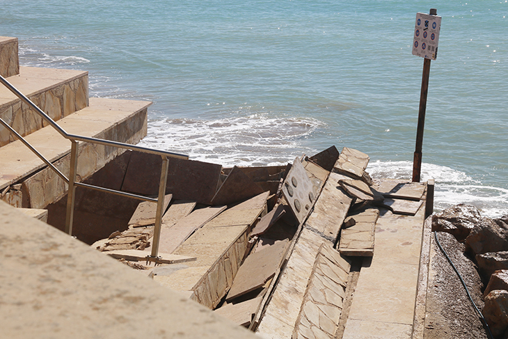 El Vendrell retirarà petits murs i escales d’accés a les platges per guanyar resiliència vers els temporals