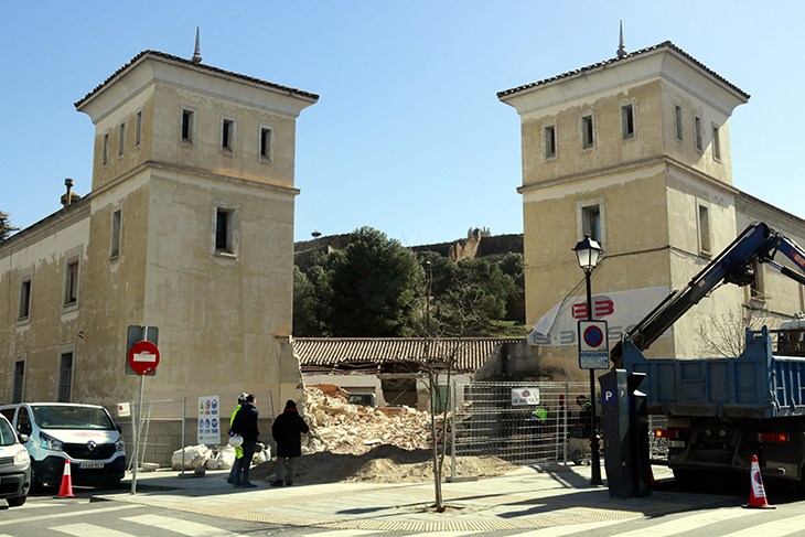 Comença l'enderroc de l'antiga caserna de Sant Martí de Lleida, on s'habilitarà una zona verda