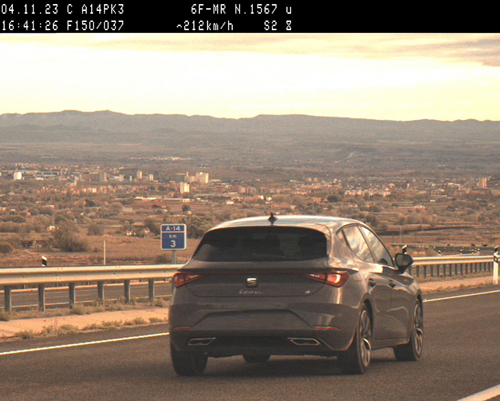 Enxampen un conductor a 212 quilòmetres per hora per l'A-14 a Torrefarrera