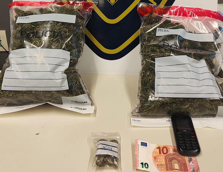 Detenen un home que circulava en patinet elèctric per Lleida amb més de 700 grams de marihuana