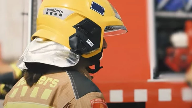 Extingit un incendi a l'interior d'un pis a Sabadell on hauria cremat un patinet elèctric