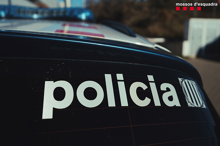 Troben una dona morta amb signes de violència a l'interior d'un vehicle a Torroella de Montgrí