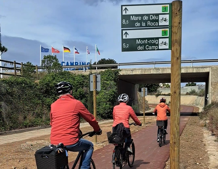 Entra en funcionament un nou carril bici de 5,2 quilòmetres a Mont-roig del Camp