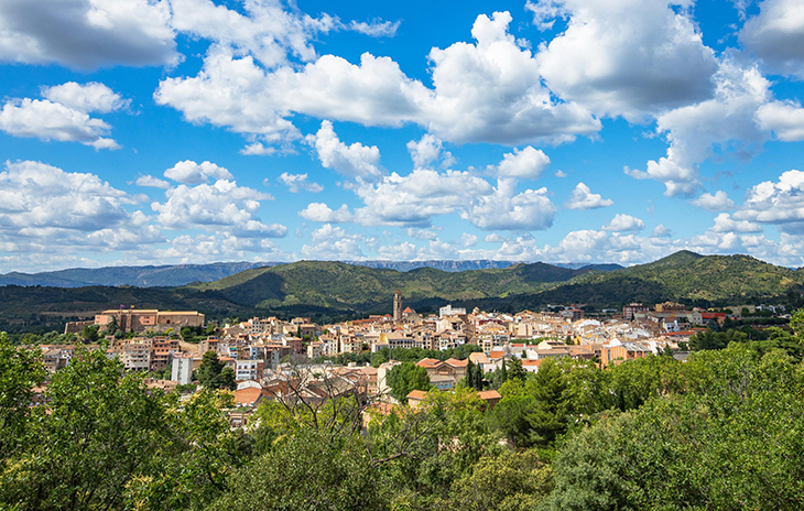 Falset estrena una nova parada de busos interurbans