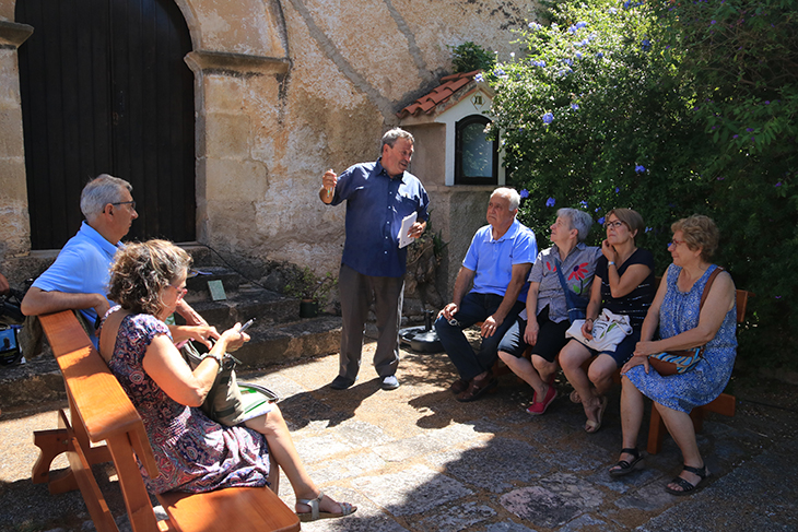 El festival UN-I-VERS s'estrena a Benifallet per "sembrar una llavor" de poesia a través de diversos formats artístics