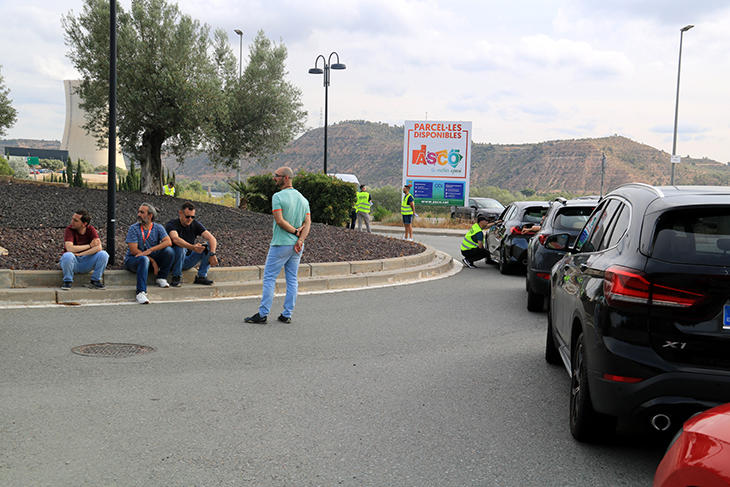 Una acció sindical provoca llargues cues de treballadors per accedir a les nuclears d'Ascó i Vandellòs