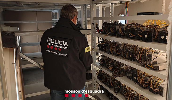 Desmantellen a l'Aldea una granja de criptomonedes que consumia fraudulentament una gran quantitat d'electricitat