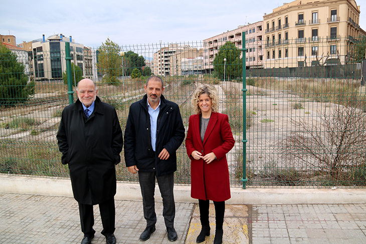Tortosa recupera els terrenys de Renfe un quart de segle després