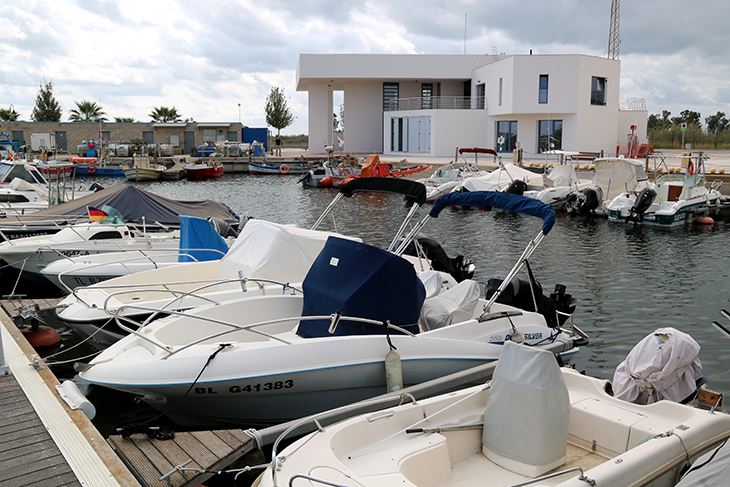 La nova llotja del port fluvial de Deltebre estarà en marxa a principis de l'any que ve